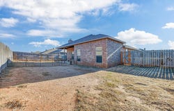 6718 Spur Dr, Midland, TX 79705