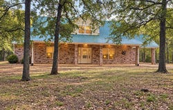3704 County Road 220, Gainesville, TX 76240