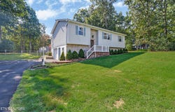 187 Cardinal Loop, Crossville, TN 38555