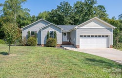 823 Limerick Drive, Dallas, NC 28034