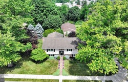 104 JULIA Road, EPHRATA, PA 17522
