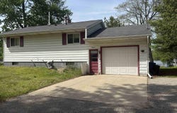 9463 E Colby Road, Crystal, MI 48818
