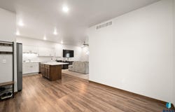 6102 S Alki Pl, Sioux Falls, SD 57108-7581