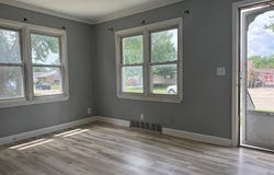 25858 Leach Street, Roseville, MI 48066