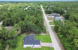 2005 Robert Avenue, Alva, FL 33920