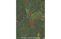 3 Bradley Drive, Harmony, ME 04942