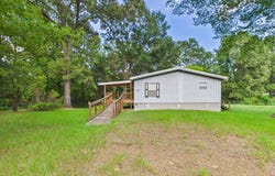 129 Kay Dr, Pollok, TX 75969