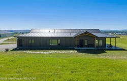 64 GOLDEN WILLOW Road, Lander, WY 82520