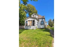 425 ARGYLE AVE S, Phillips, WI 54555