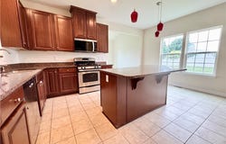 101 Rising Crest Circle, Minoa, NY 13116