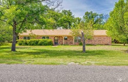 508 Sherwood Loop, Mertzon, TX 76941