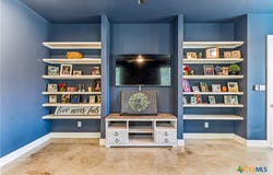 521 Rittimann Road, Spring Branch, TX 78070