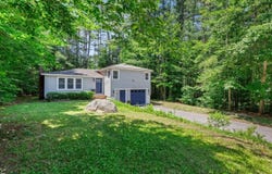 15 Webb Road, Peterborough, NH 03458