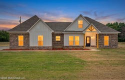 530 Cherry Tree Lane, Coldwater, MS 38618