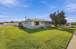 1939 N 18th Ave, Pasco, WA 99301