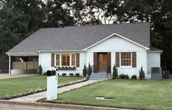 206 Bowden Street, Senatobia, MS 38668