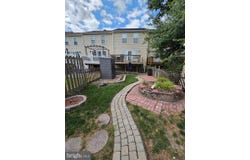 228 OAK LEAF, HALETHORPE, MD 21227
