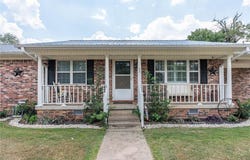 53 W Grove ST, Magazine, AR 72943