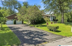 1235 Oakwood Drive, Hanover Twp, PA 18017