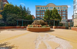 24 COURTHOUSE Square, ROCKVILLE, MD 20850