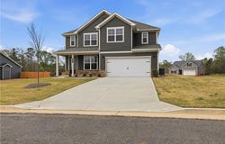 64 Sherwood Drive, Commerce, GA 30529