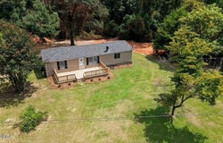 165 Giles Circle, Byron, GA 31008