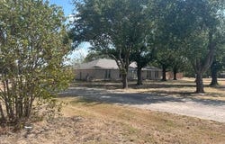 1353 Beasley Boulevard, Whitewright, TX 75491