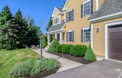 2 Victoria Lane, Windham, ME 04062