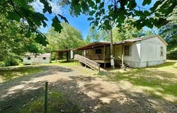127 CR 4109, Bronson, TX 75930