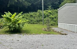 238 Coal Stone Branch Road, Miracle, KY 40856