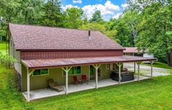 14933 Rhoads Road, Logan, OH 43138