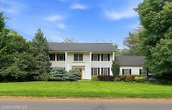 2 Constitution Drive, Leonardo, NJ 07737