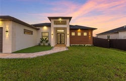 2006 Nelson Road N, Cape Coral, FL 33993