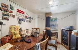 436 Oak St, Castleford, ID 83321