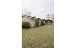 216 Colonial Dr, Butler, AL 36904