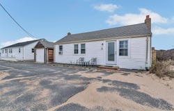 321 Shore Road, Truro, MA 02666
