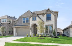 1040 Snowy Owl Drive, Alvarado, TX 76009
