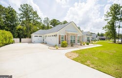 3754 Knights Mill Drive, Valdosta, GA 31605