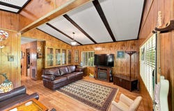 69686 MCFARLAND Rd, NorthBend, OR 97459