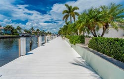 2820 NE 44th St, Lighthouse Point, FL 33064