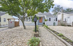 491 Netherwood Drive, Keyport, NJ 07735