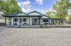 193 Mule Deer Road, Coleville, CA 96107