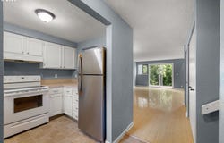 4441 FOX HOLLOW Rd, Eugene, OR 97405