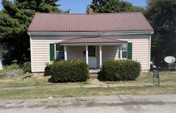 402 E HOWARD Street, California, MO 65018