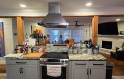 657 NW 4TH St, Arab, AL 35016