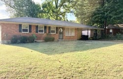 3759 MAULDEN Dr, Memphis, TN 38116