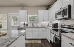 1325 Frankie Ln, Longview, TX 75604