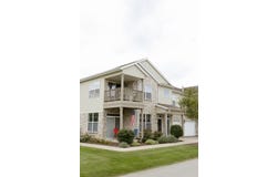 N17W26522 Meadowgrass Cir, Pewaukee, WI 53072