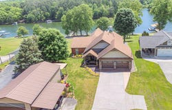 100 JASON LEE Dr, Phil Campbell, AL 35581