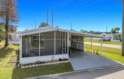921 Sherwood Ave, St Cloud, FL 34769